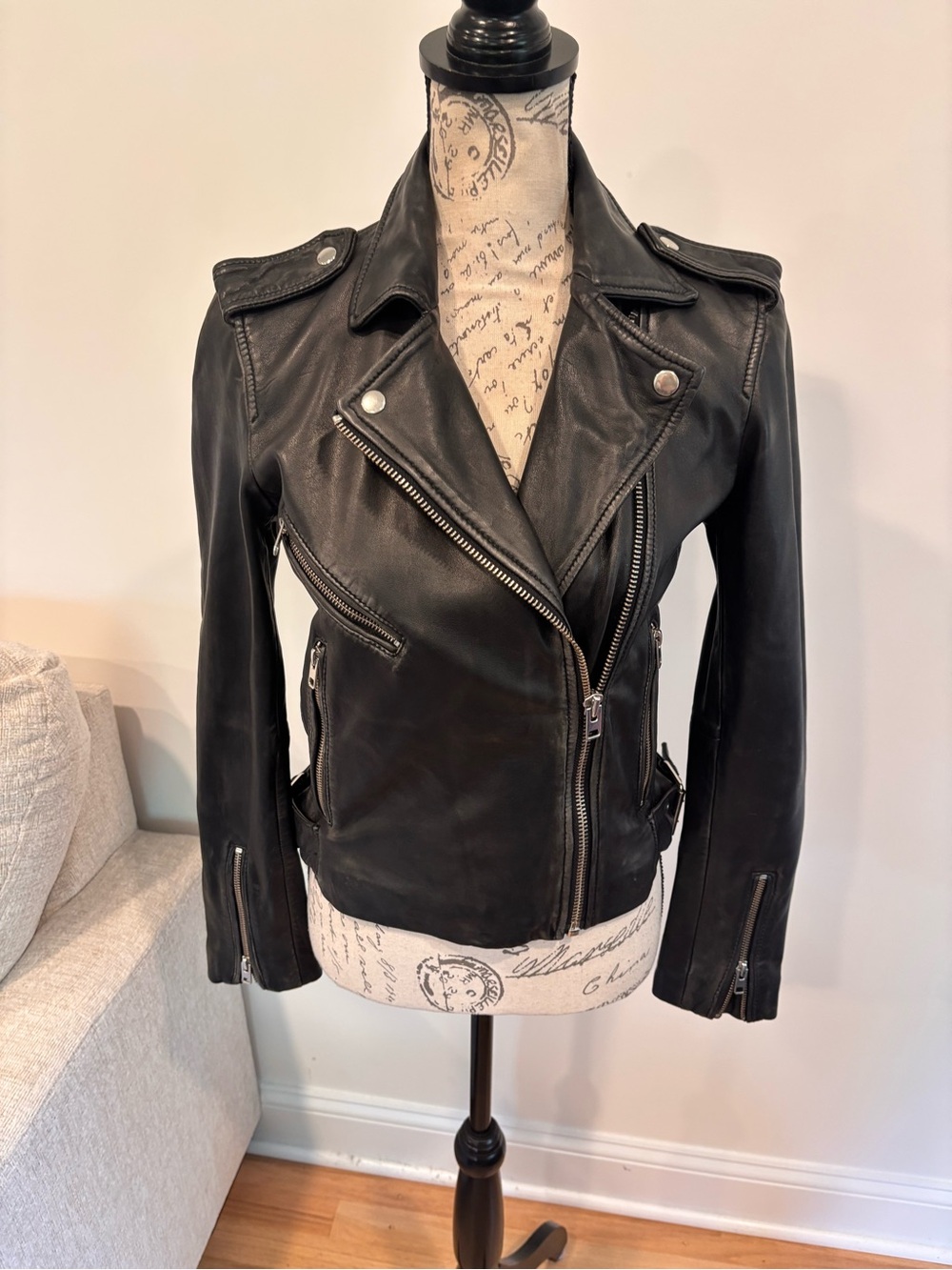 TOPSHOP black faux leather black biker jacket size US 4